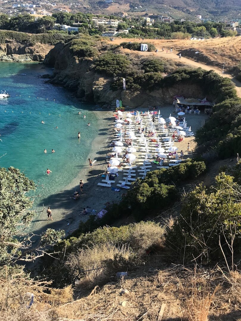 Mononaftis beach